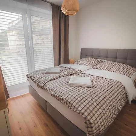 Alpenglueck Appartement *