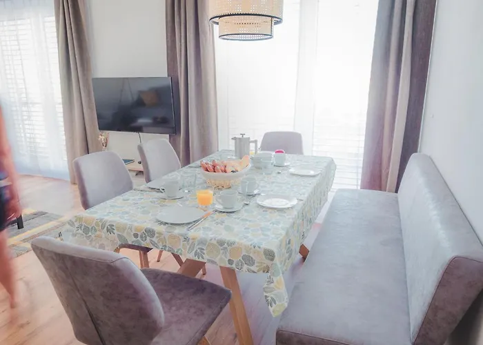 Appartement Alpenglueck *